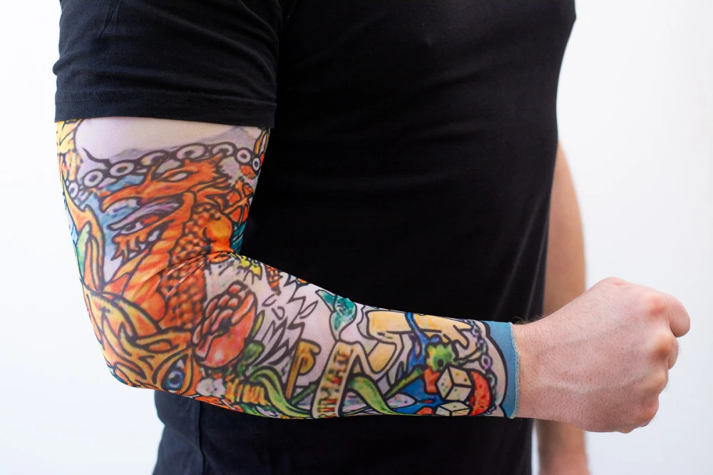 Daanvi Arm Sleeves Unisex 4 Pair New Elastic Tattoo Sleeve Designs Body Arm  Stockings Tattoos for Cool Men/Women by Runway : Amazon.in: Car & Motorbike
